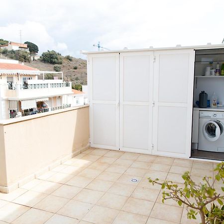 Apartamento Aire De Mar, Top Floor Flat With Sea Views And Two Terraces Caleta De Velez Exterior photo