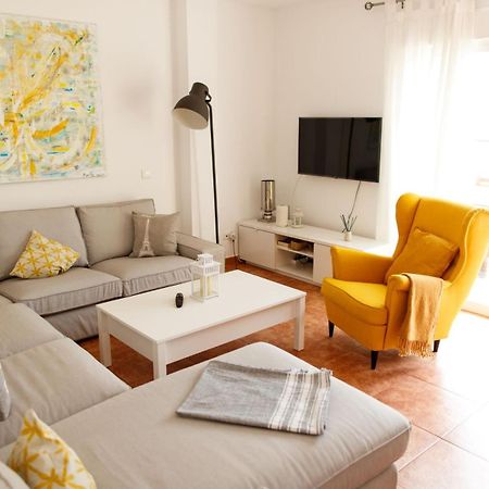 Apartamento Aire De Mar, Top Floor Flat With Sea Views And Two Terraces Caleta De Velez Exterior photo