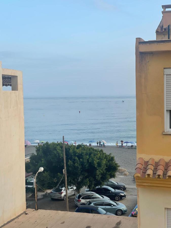 Apartamento Aire De Mar, Top Floor Flat With Sea Views And Two Terraces Caleta De Velez Exterior photo