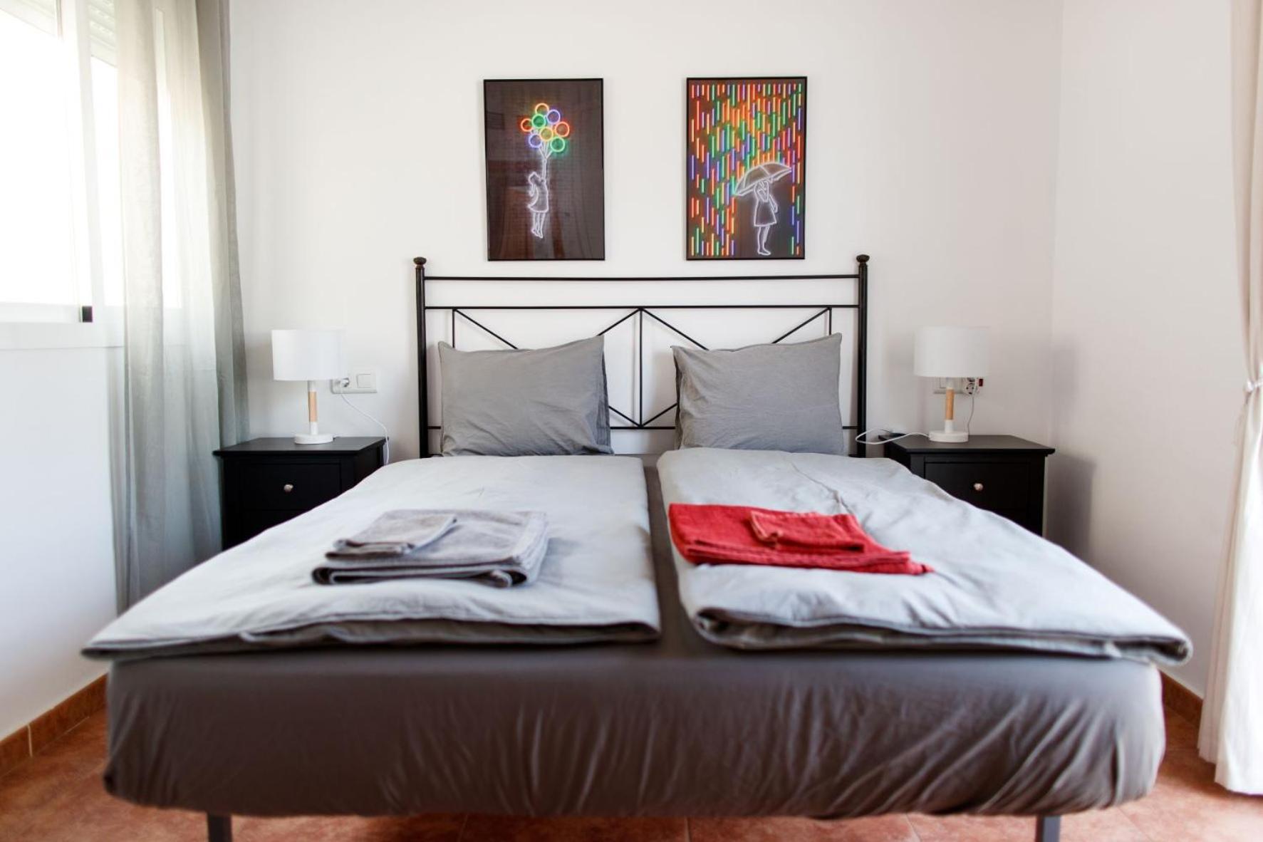 Apartamento Aire De Mar, Top Floor Flat With Sea Views And Two Terraces Caleta De Velez Exterior photo